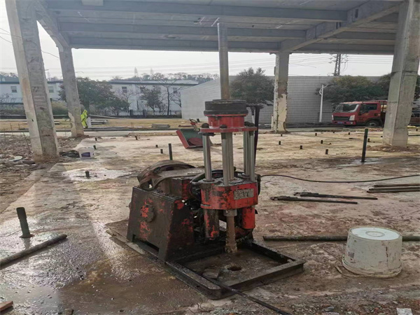 八所镇袖阀管小导管注浆加固施工工艺